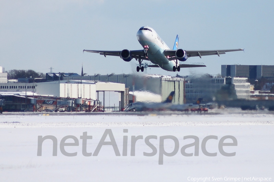 Condor Berlin Airbus A320-212 (D-AICG) | Photo 18478