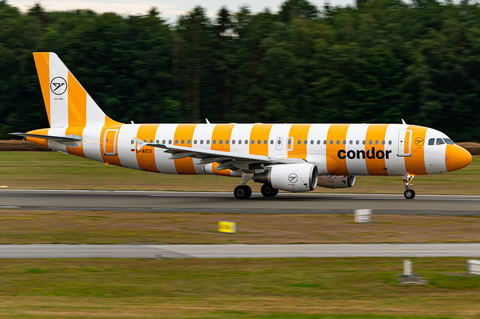 Condor Airbus A320-214 (D-AICU) at  Hamburg - Fuhlsbuettel (Helmut Schmidt), Germany