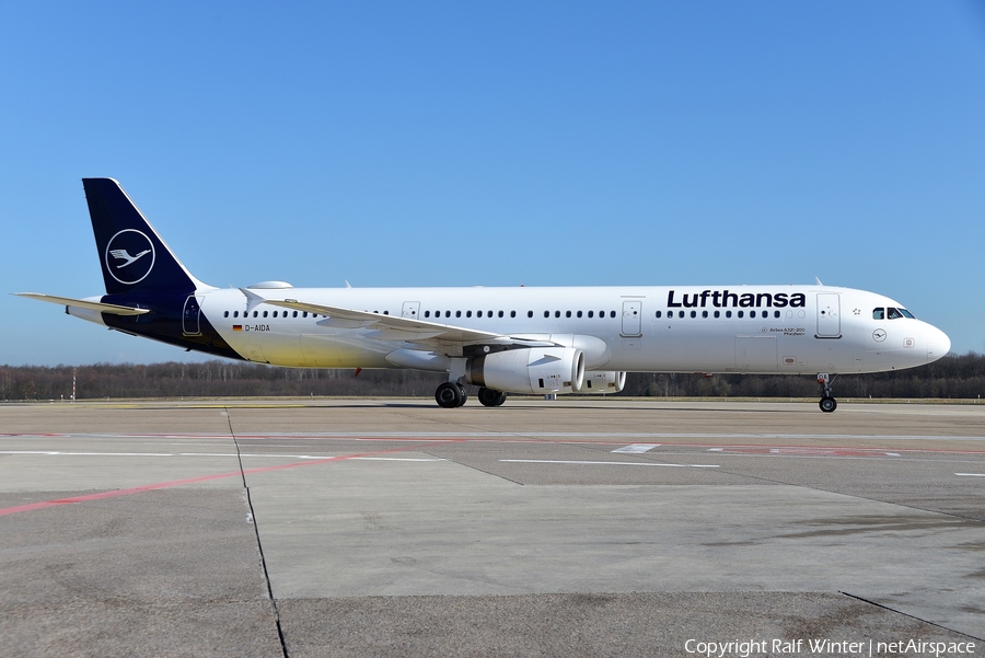 Lufthansa Airbus A321-231 (D-AIDA) | Photo 307979