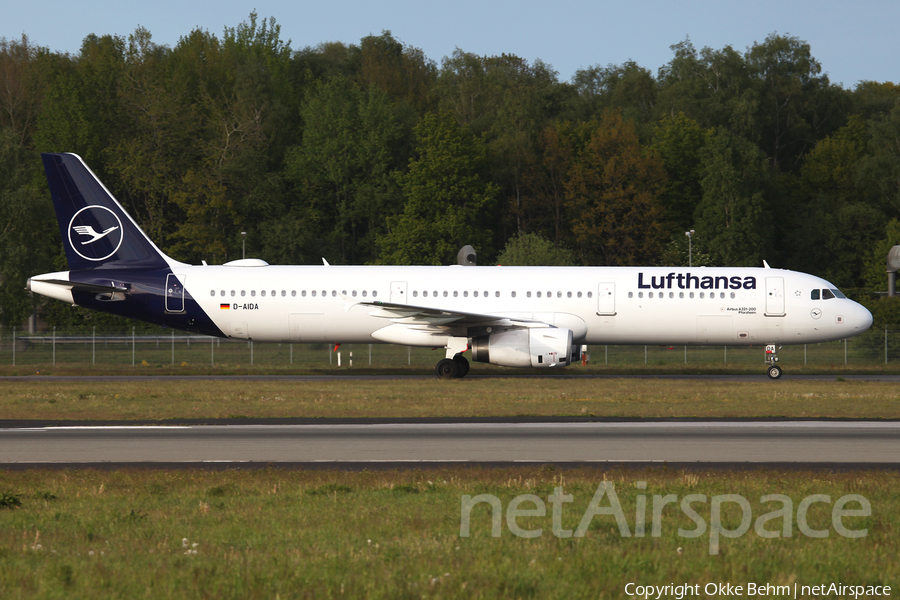 Lufthansa Airbus A321-231 (D-AIDA) | Photo 324118