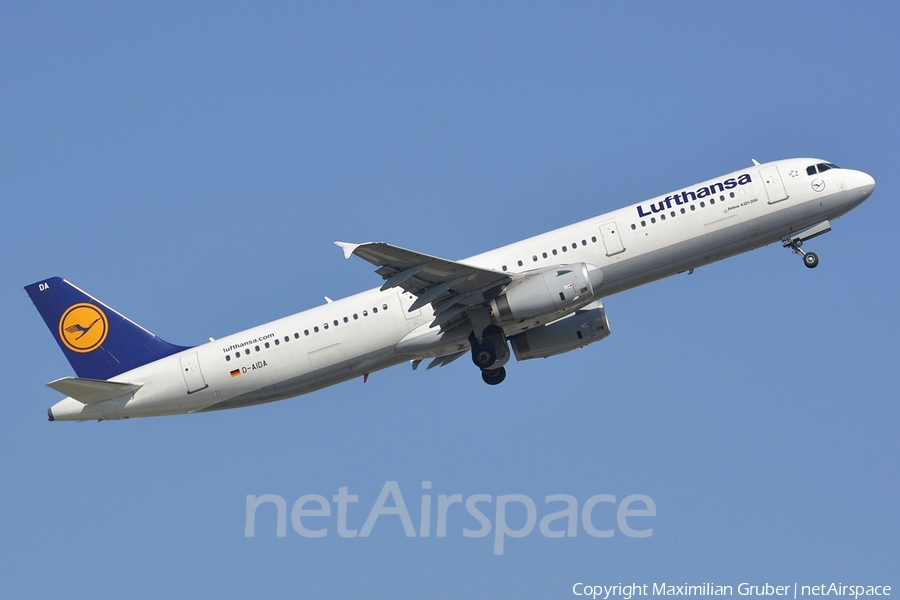 Lufthansa Airbus A321-231 (D-AIDA) | Photo 111982
