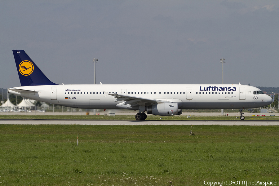 Lufthansa Airbus A321-231 (D-AIDA) | Photo 311909