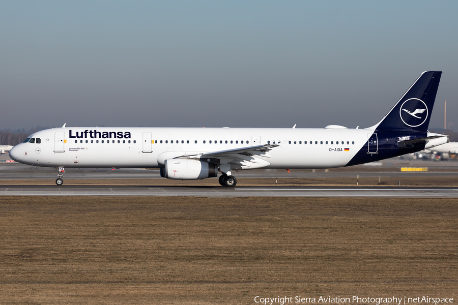 Lufthansa Airbus A321-231 (D-AIDA) | Photo 329057