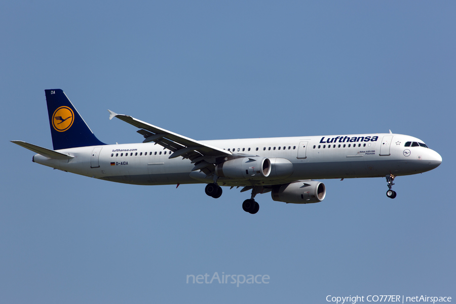 Lufthansa Airbus A321-231 (D-AIDA) | Photo 58821