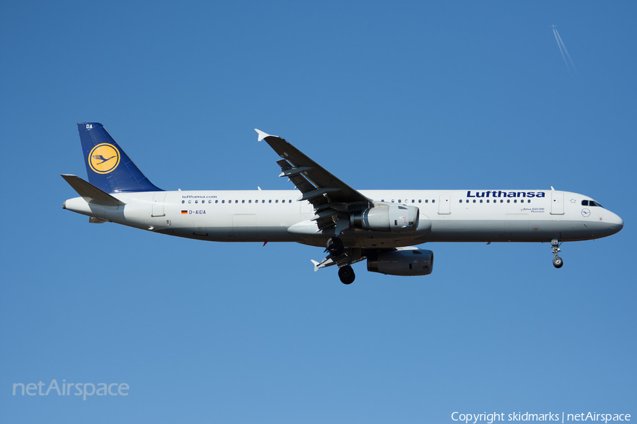 Lufthansa Airbus A321-231 (D-AIDA) | Photo 156754