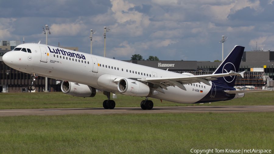 Lufthansa Airbus A321-231 (D-AIDB) | Photo 319950