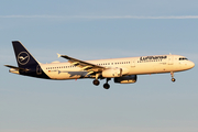 Lufthansa Airbus A321-231 (D-AIDB) at  Hamburg - Fuhlsbuettel (Helmut Schmidt), Germany