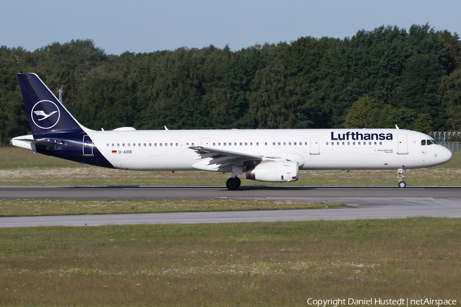 Lufthansa Airbus A321-231 (D-AIDB) | Photo 535241