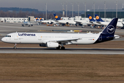 Lufthansa Airbus A321-231 (D-AIDB) at  Munich, Germany