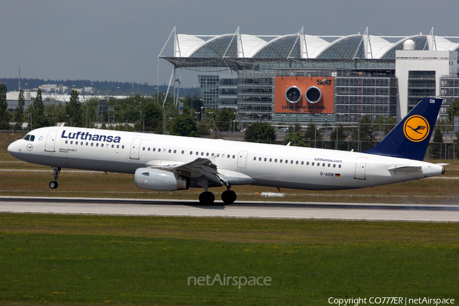 Lufthansa Airbus A321-231 (D-AIDB) | Photo 51984