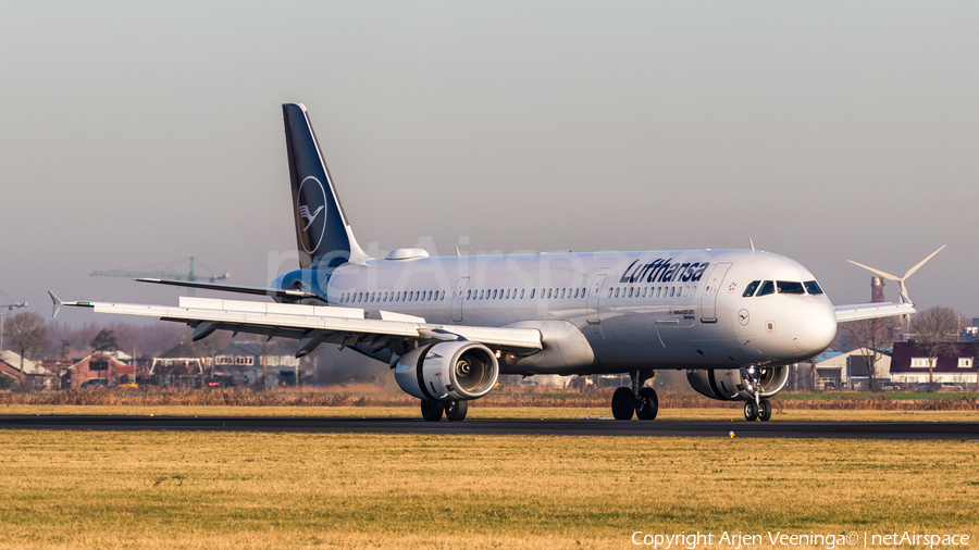 Lufthansa Airbus A321-231 (D-AIDC) | Photo 381321