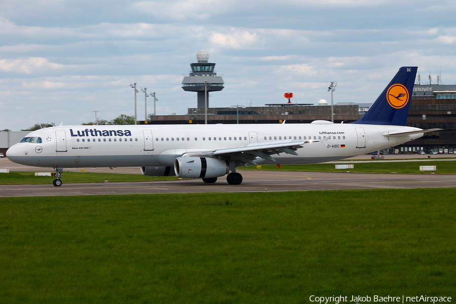 Lufthansa Airbus A321-231 (D-AIDC) | Photo 161799