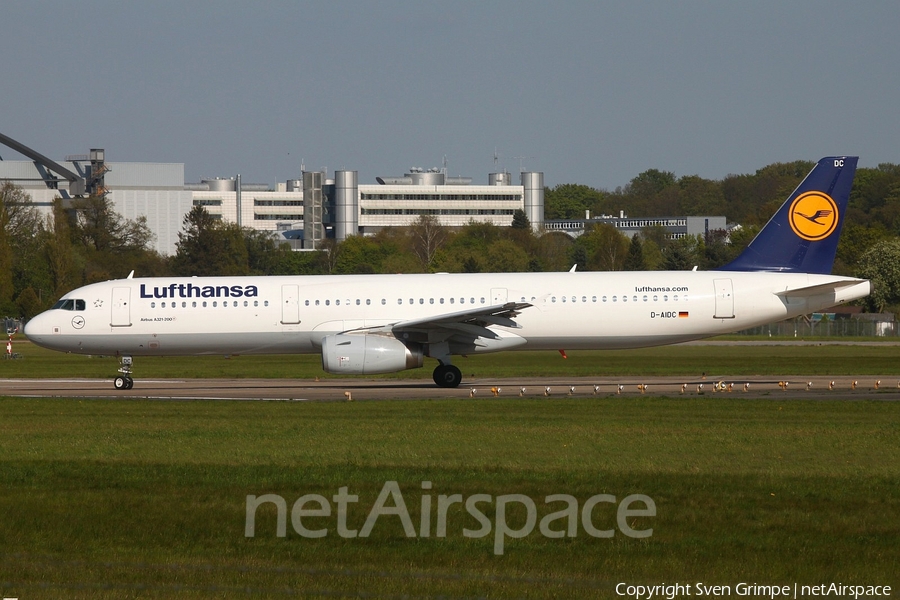 Lufthansa Airbus A321-231 (D-AIDC) | Photo 109220