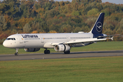 Lufthansa Airbus A321-231 (D-AIDC) at  Hamburg - Fuhlsbuettel (Helmut Schmidt), Germany