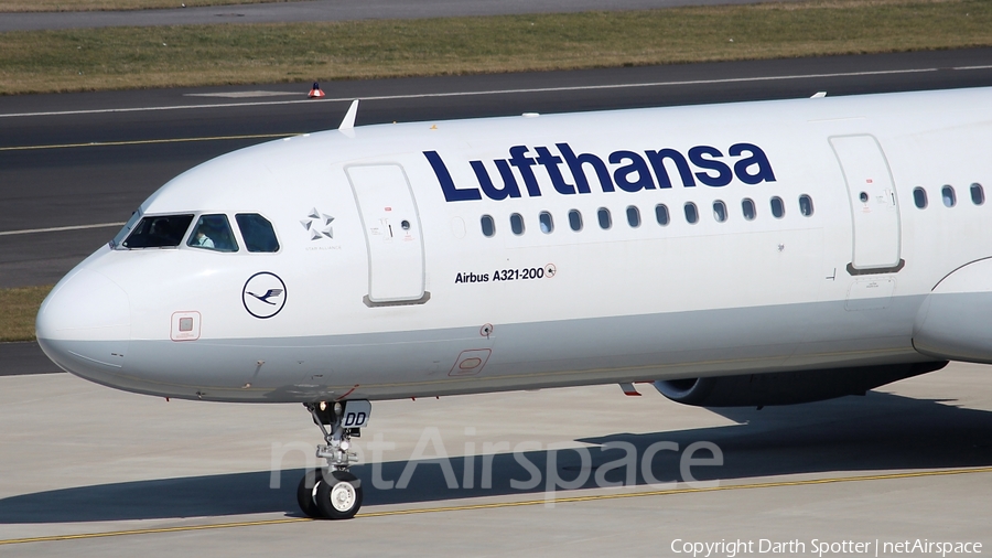 Lufthansa Airbus A321-231 (D-AIDD) | Photo 208897