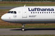 Lufthansa Airbus A321-231 (D-AIDD) at  Hamburg - Fuhlsbuettel (Helmut Schmidt), Germany