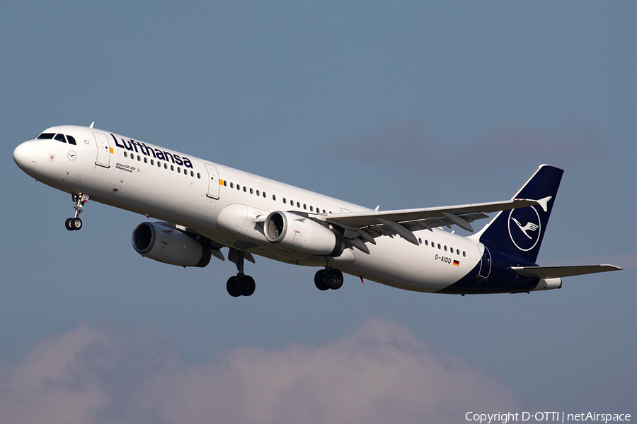 Lufthansa Airbus A321-231 (D-AIDD) | Photo 376211