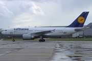 Lufthansa Airbus A310-304(ET) (D-AIDF) at  Hamburg - Fuhlsbuettel (Helmut Schmidt), Germany