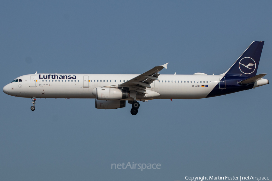 Lufthansa Airbus A321-231 (D-AIDF) | Photo 402423