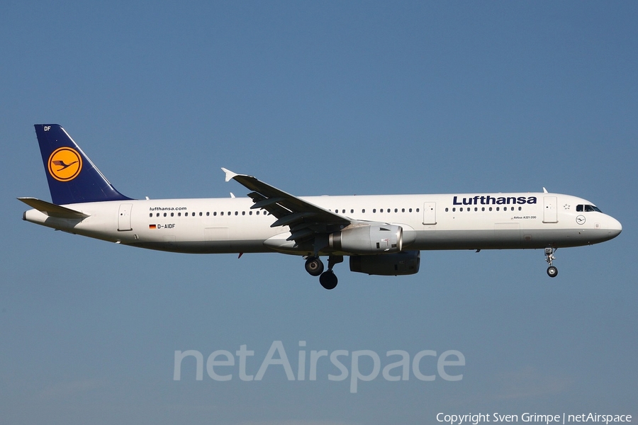 Lufthansa Airbus A321-231 (D-AIDF) | Photo 20620