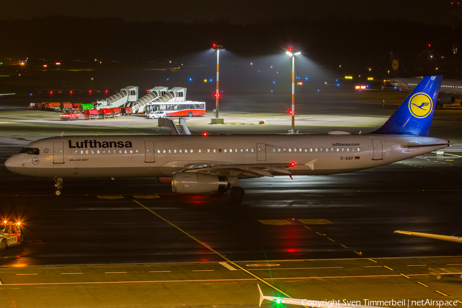 Lufthansa Airbus A321-231 (D-AIDF) | Photo 214686