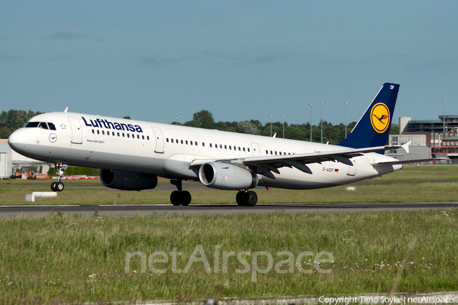 Lufthansa Airbus A321-231 (D-AIDF) | Photo 27149