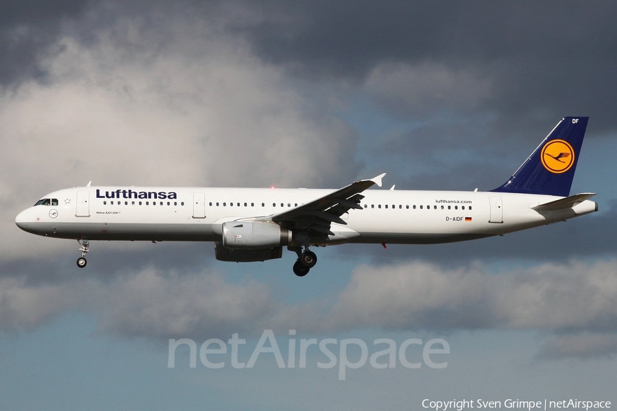Lufthansa Airbus A321-231 (D-AIDF) | Photo 33214