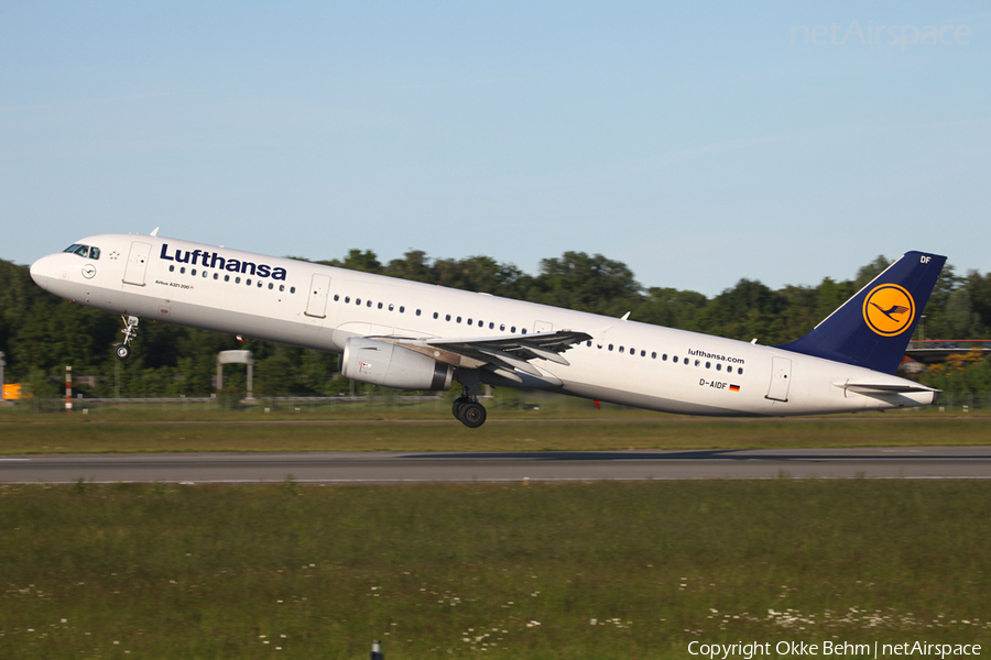Lufthansa Airbus A321-231 (D-AIDF) | Photo 42957