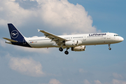 Lufthansa Airbus A321-231 (D-AIDF) at  Hamburg - Fuhlsbuettel (Helmut Schmidt), Germany