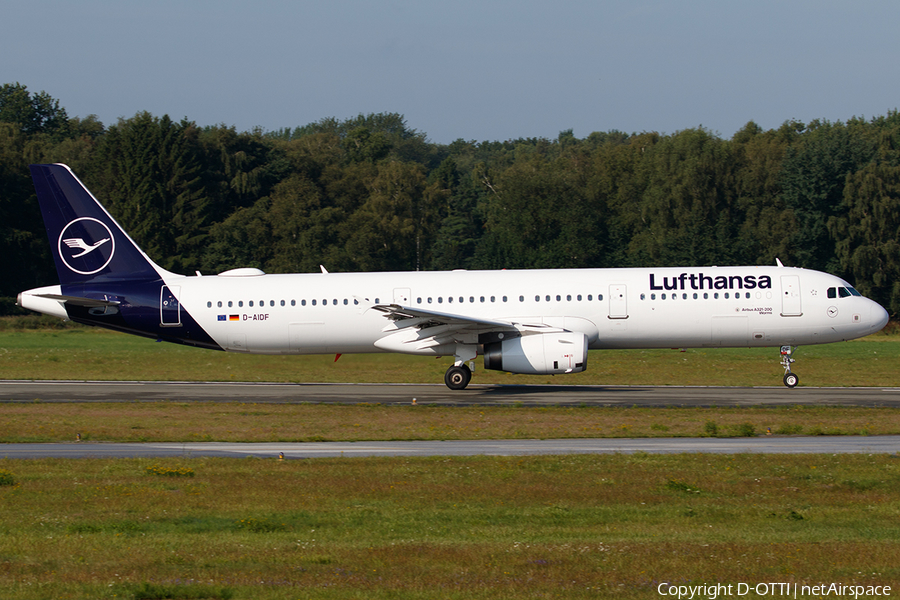 Lufthansa Airbus A321-231 (D-AIDF) | Photo 465935