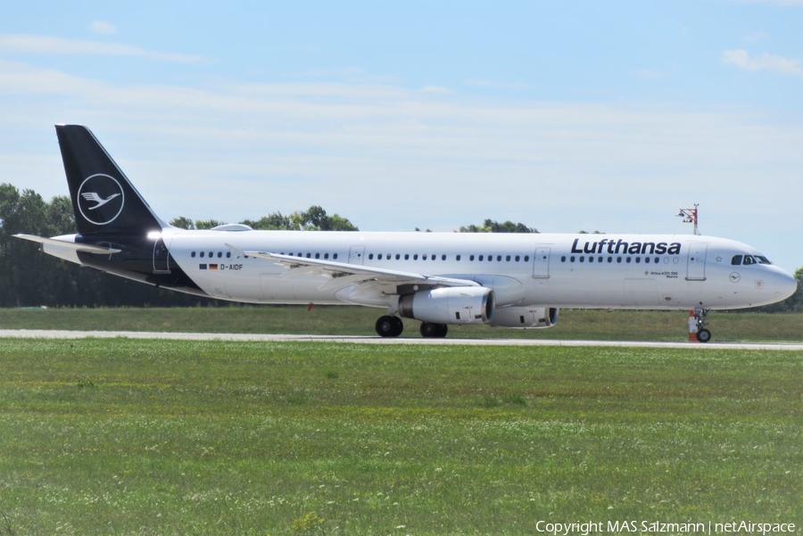 Lufthansa Airbus A321-231 (D-AIDF) | Photo 393530