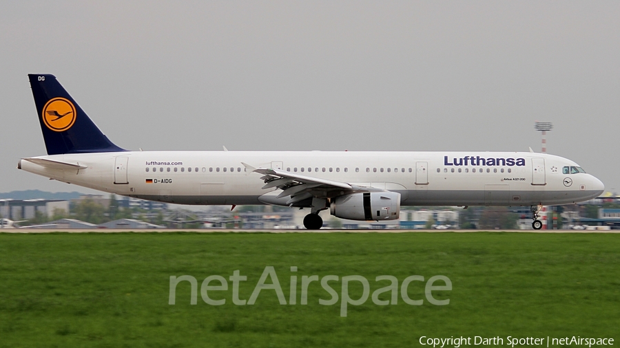 Lufthansa Airbus A321-231 (D-AIDG) | Photo 209512