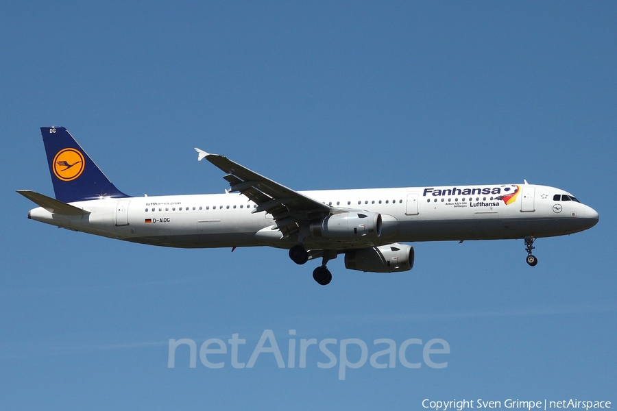 Lufthansa Airbus A321-231 (D-AIDG) | Photo 47454