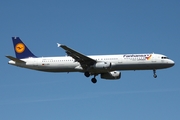Lufthansa Airbus A321-231 (D-AIDG) at  Hamburg - Fuhlsbuettel (Helmut Schmidt), Germany