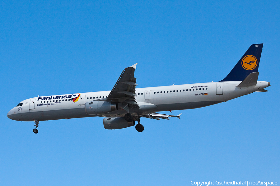 Lufthansa Airbus A321-231 (D-AIDG) | Photo 50946