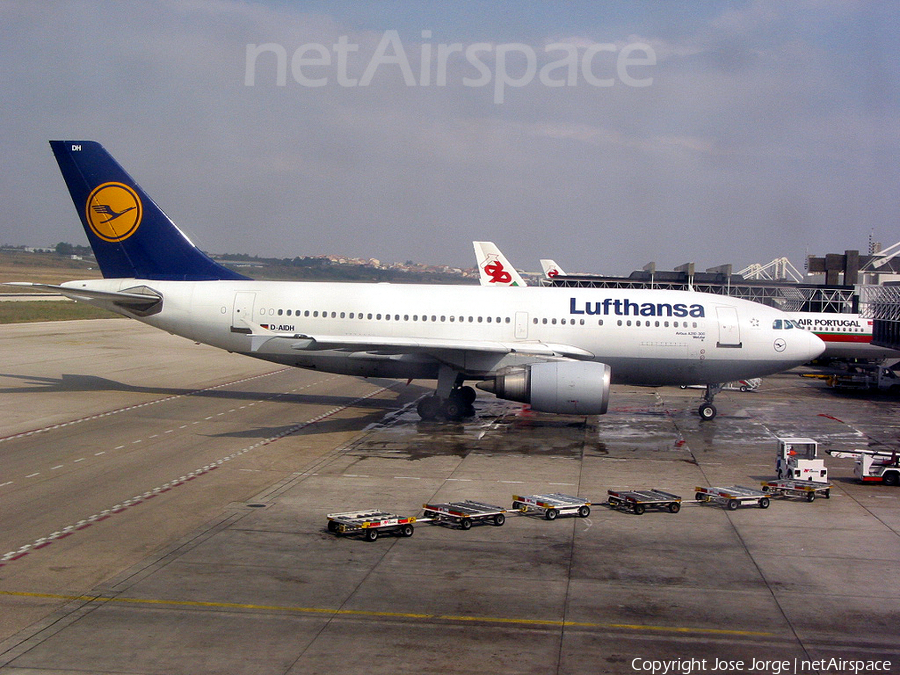 Lufthansa Airbus A310-304 (D-AIDH) | Photo 445816