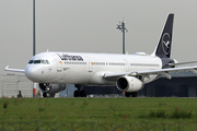 Lufthansa Airbus A321-231 (D-AIDH) at  Berlin Brandenburg, Germany