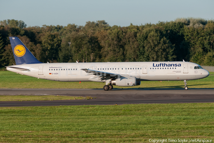 Lufthansa Airbus A321-231 (D-AIDH) | Photo 126297