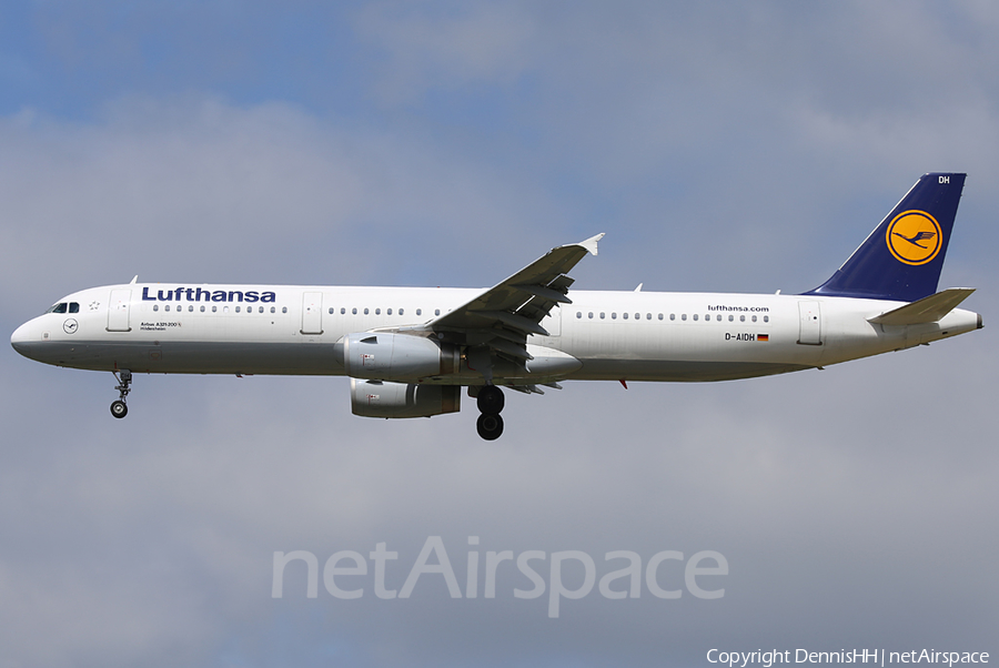 Lufthansa Airbus A321-231 (D-AIDH) | Photo 418562