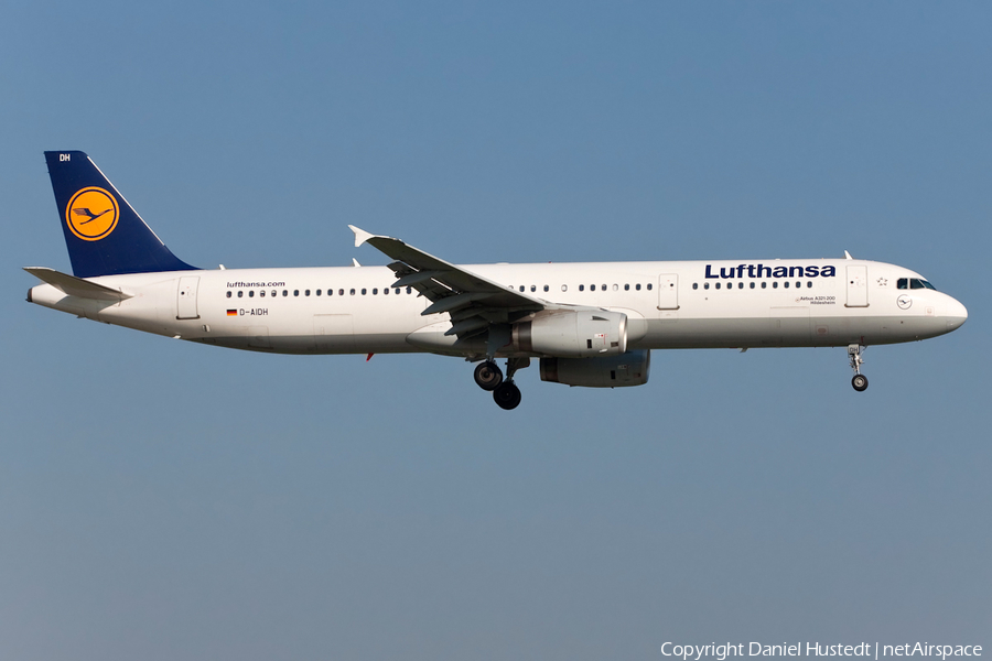 Lufthansa Airbus A321-231 (D-AIDH) | Photo 517573