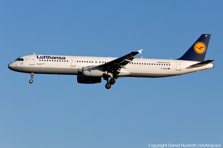 Lufthansa Airbus A321-231 (D-AIDH) | Photo 656695