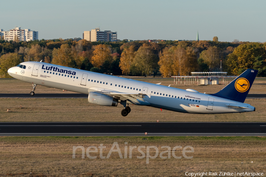 Lufthansa Airbus A321-231 (D-AIDH) | Photo 276281