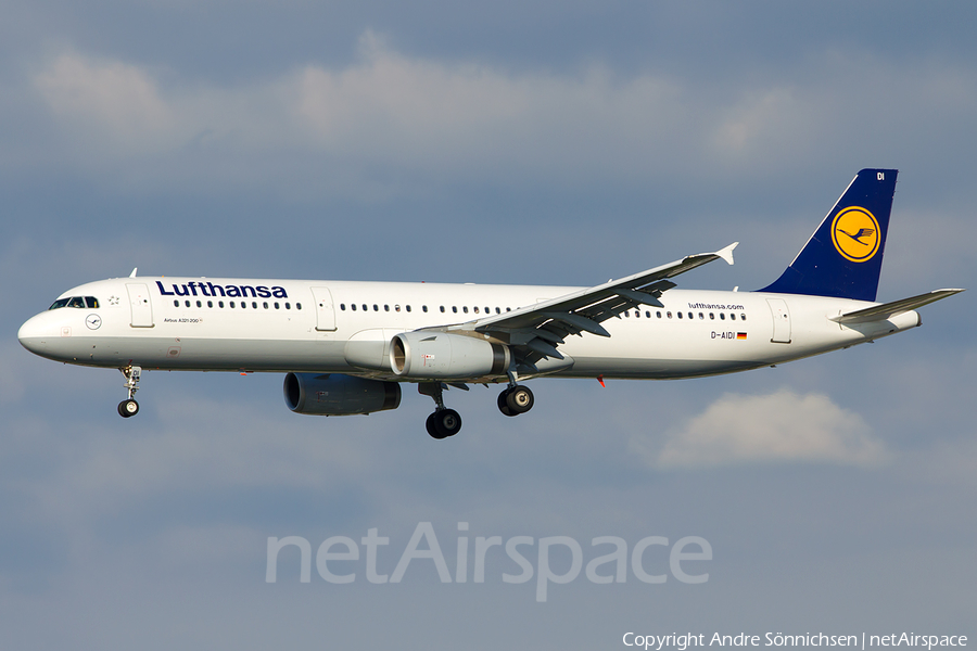 Lufthansa Airbus A321-231 (D-AIDI) | Photo 26956