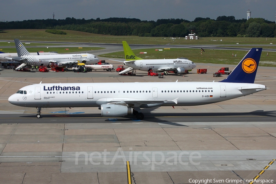 Lufthansa Airbus A321-231 (D-AIDI) | Photo 48949