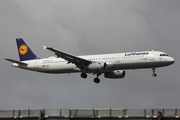 Lufthansa Airbus A321-231 (D-AIDI) at  Lisbon - Portela, Portugal