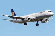 Lufthansa Airbus A321-231 (D-AIDJ) at  Barcelona - El Prat, Spain