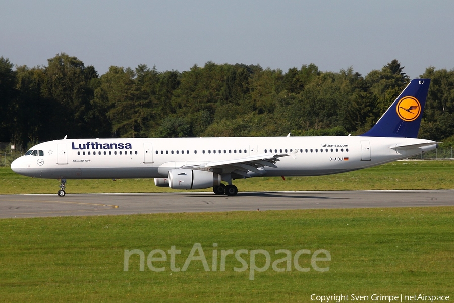 Lufthansa Airbus A321-231 (D-AIDJ) | Photo 17093