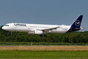 Lufthansa Airbus A321-231 (D-AIDJ) at  Hamburg - Fuhlsbuettel (Helmut Schmidt), Germany