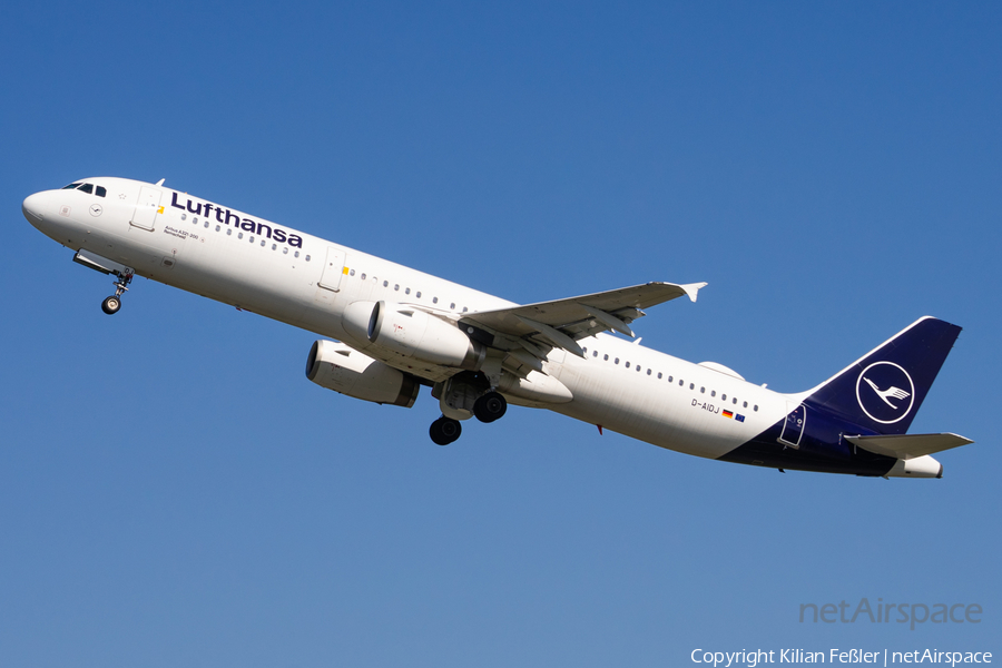 Lufthansa Airbus A321-231 (D-AIDJ) | Photo 507395