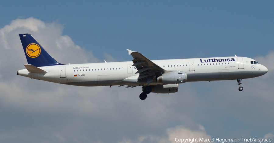 Lufthansa Airbus A321-231 (D-AIDK) | Photo 105760